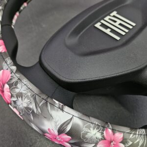 Couvre volant motif floral